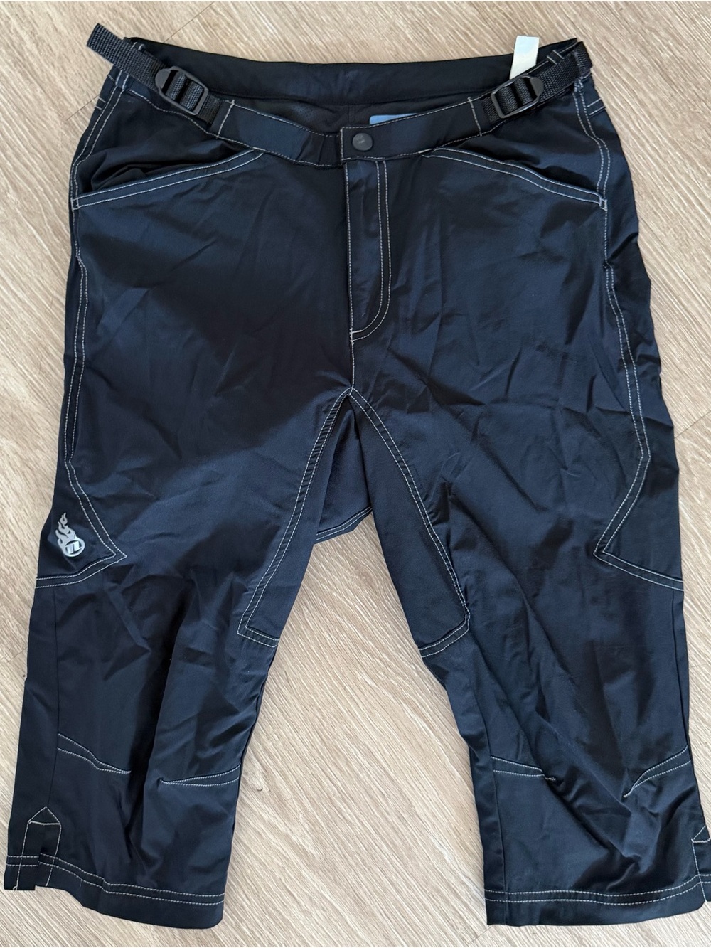 Novara black cycling women’s capri pants S